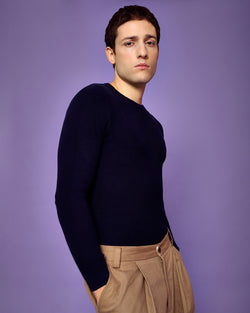 NAVY SLIM FIT SWEATER